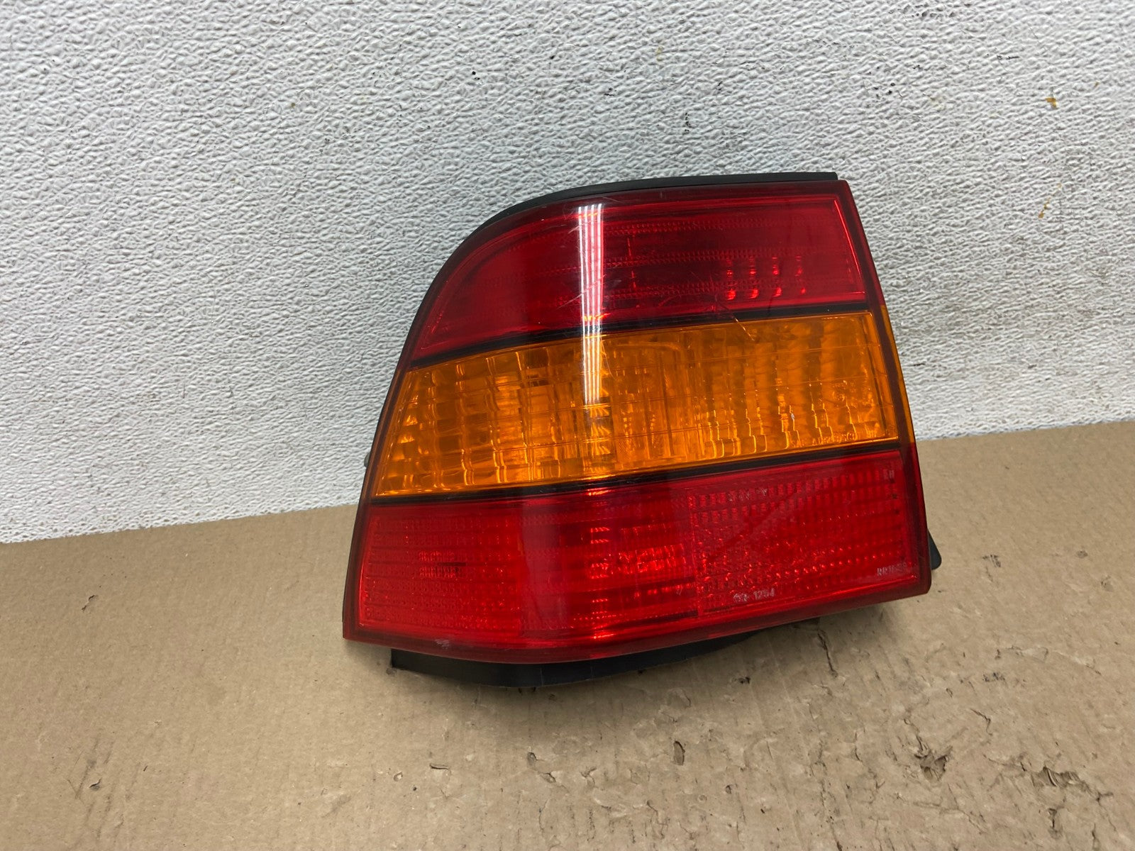 1998 1999 2000 Lexus LS400 Left Driver LH Side Tail Light AF2906 LK0