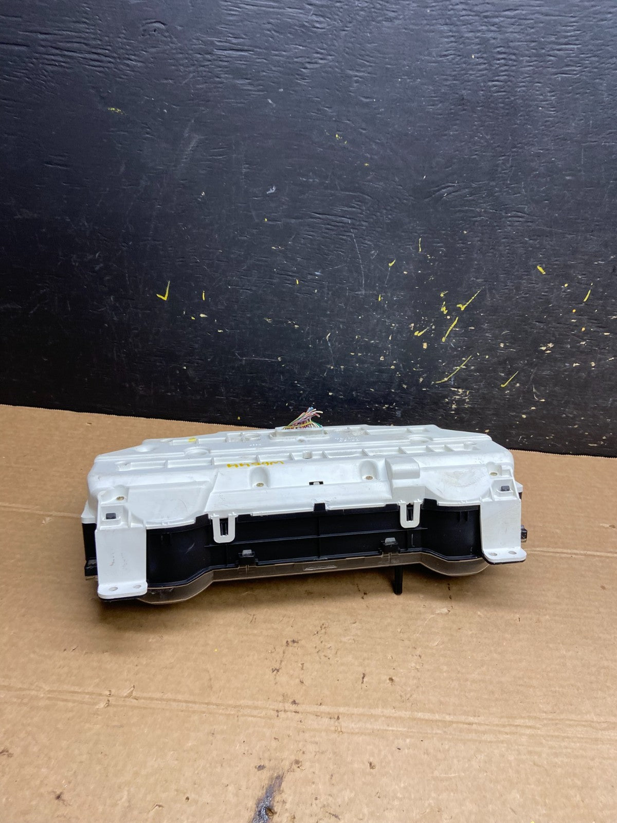 2004 2005 Toyota Sienna Speedometer Cluster Gauge W6544 DG5