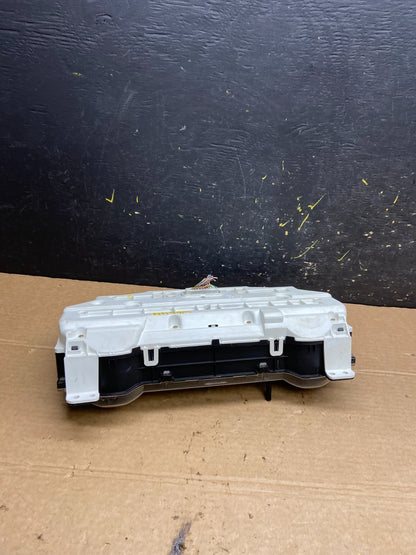 2004 2005 Toyota Sienna Speedometer Cluster Gauge W6544 DG5