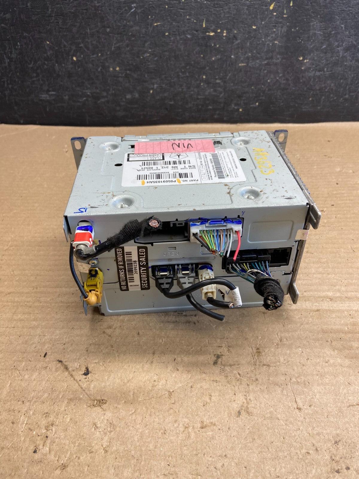 2011 - 2013 Dodge Journey Radio Info Media CD Player Unit AH3623 DG3