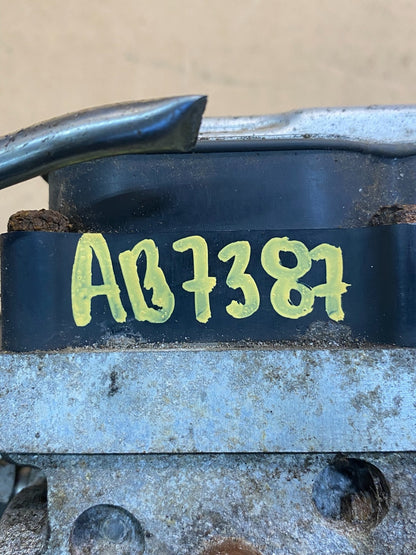 2003 - 2005 Chevrolet Silverado GMC Sierra ABS Anti-Lock Brake Module ab7387 DG7