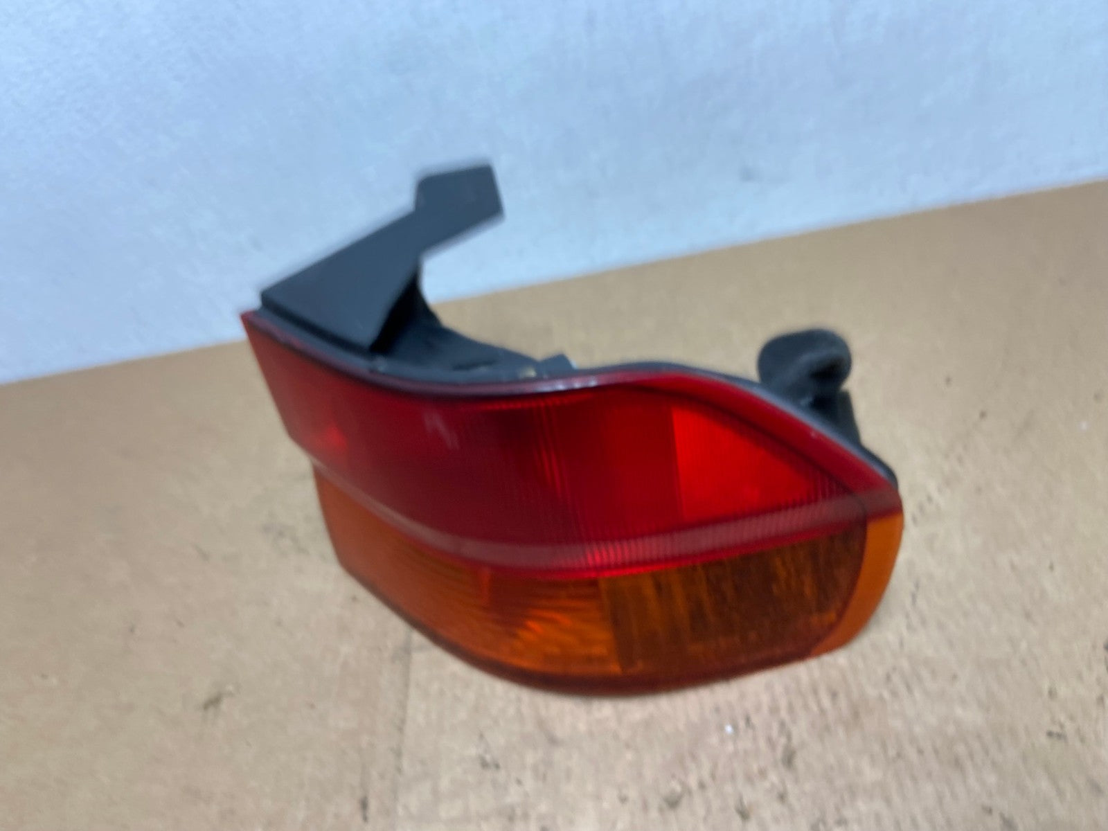 1999 2000 2001 Honda Odyssey Right Passenger Side Tail Light Oem AC3352 LK1