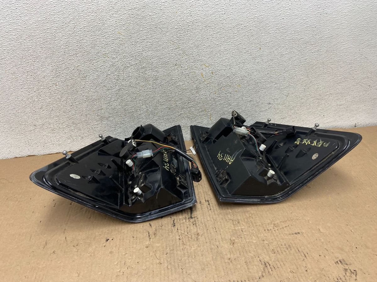 2005-2006 Jeep Grand Cherokee Left+Right Set Black LED Tail Lights AH1134 DG10