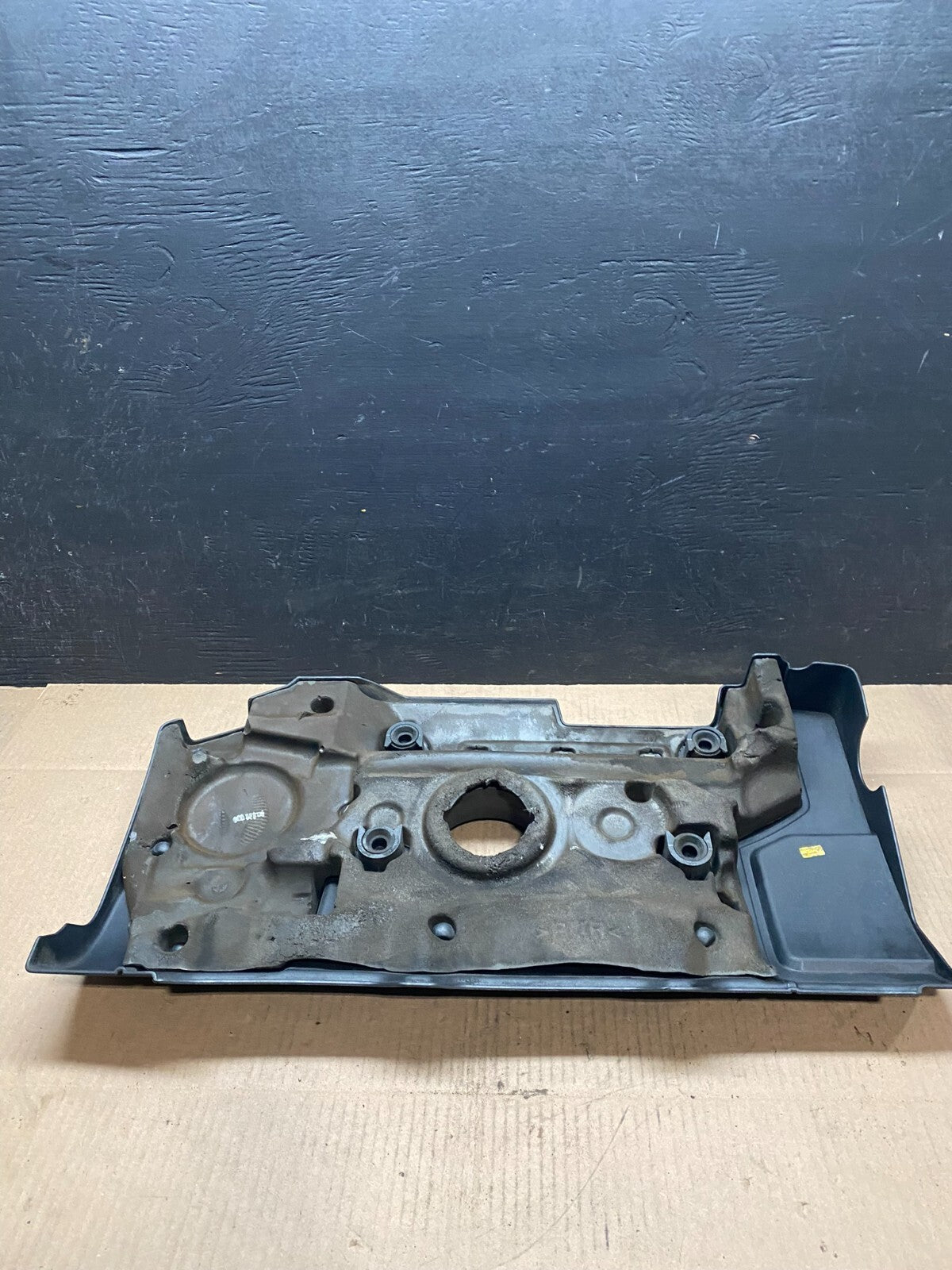 2005 to 2011 Volvo S80 3.2L Upper Top Engine Motor Dust Cover Oem F3535 DG14