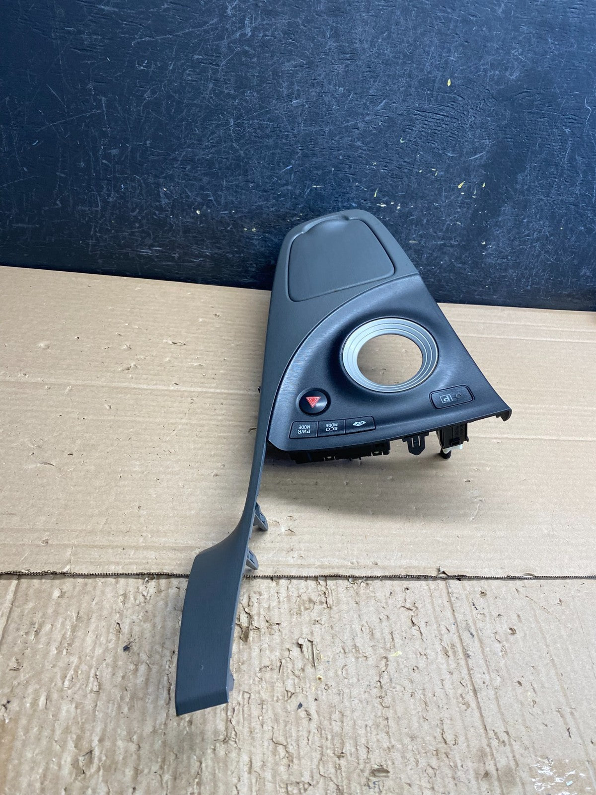 2010 to 2015 Toyota Prius 1.8L Gear Shifter Trim Panel Cover Bezel AG0154 DG2