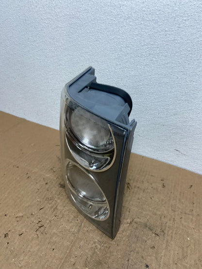 2006 - 2009 Land Rover Range Rover Left Driver Side Tail Light Oem AB8605 LK1