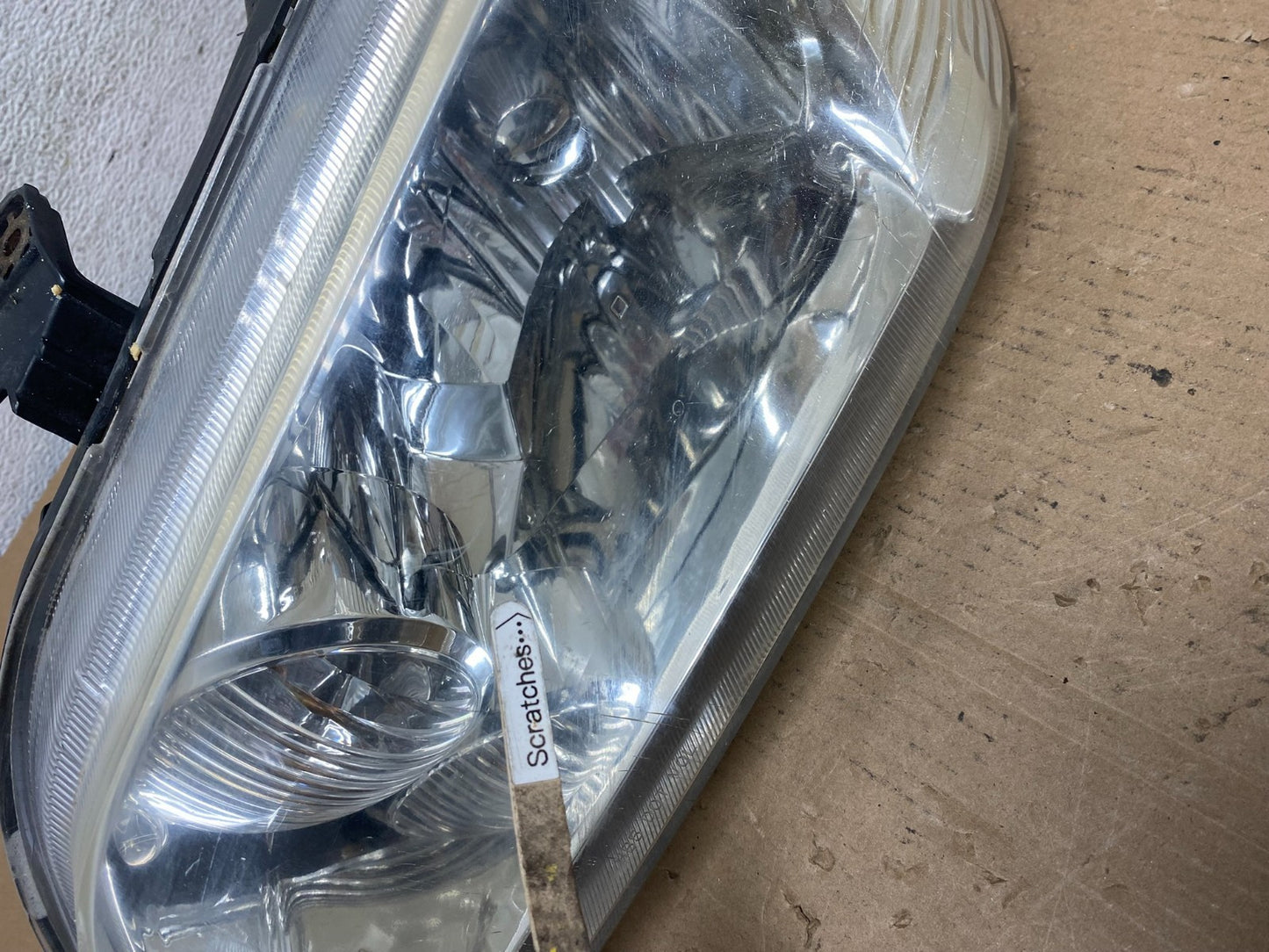2002 - 2003 Mitsubishi Lancer Left Driver LH Side Headlight Halogen AD8039 DW3