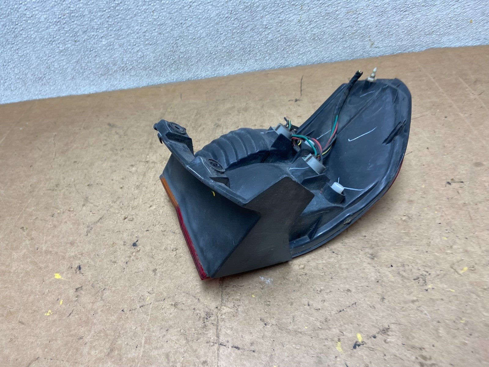 2002 2003 2004 Honda Odyssey Right Passenger Side Tail Light Oem X8932 DW8