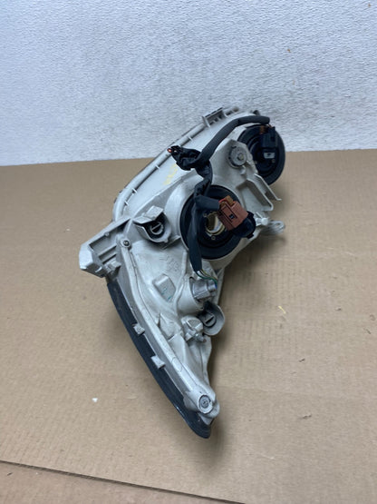 2002 to 2004 Toyota Camry Halogen Headlight Right Passenger Rh AG5841 DW6