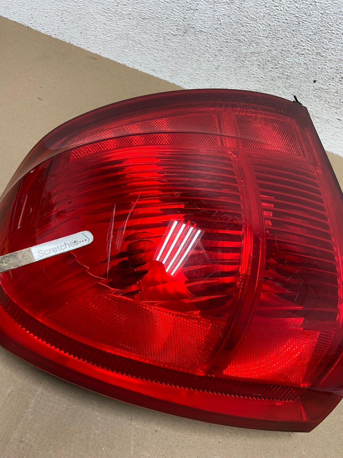2003 to 2011 Lincoln Town Car Left Driver Lh Side Tail Light AF4356 LK3