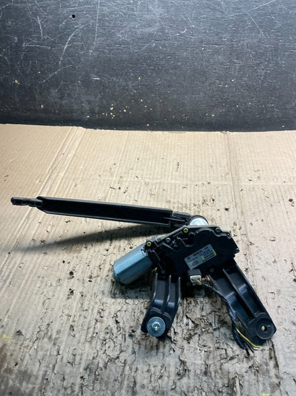 2006-2014 Kia Sedona Entourage Rear Glass Windshield Wiper Motor Y0002 DG5