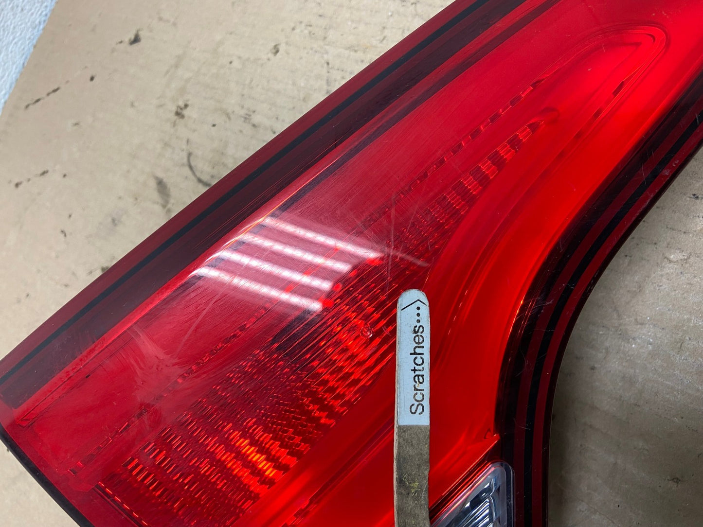 2014 - 2015 Kia Sorento Left Driver LH Side Inner Tail Light AF3243 LK3