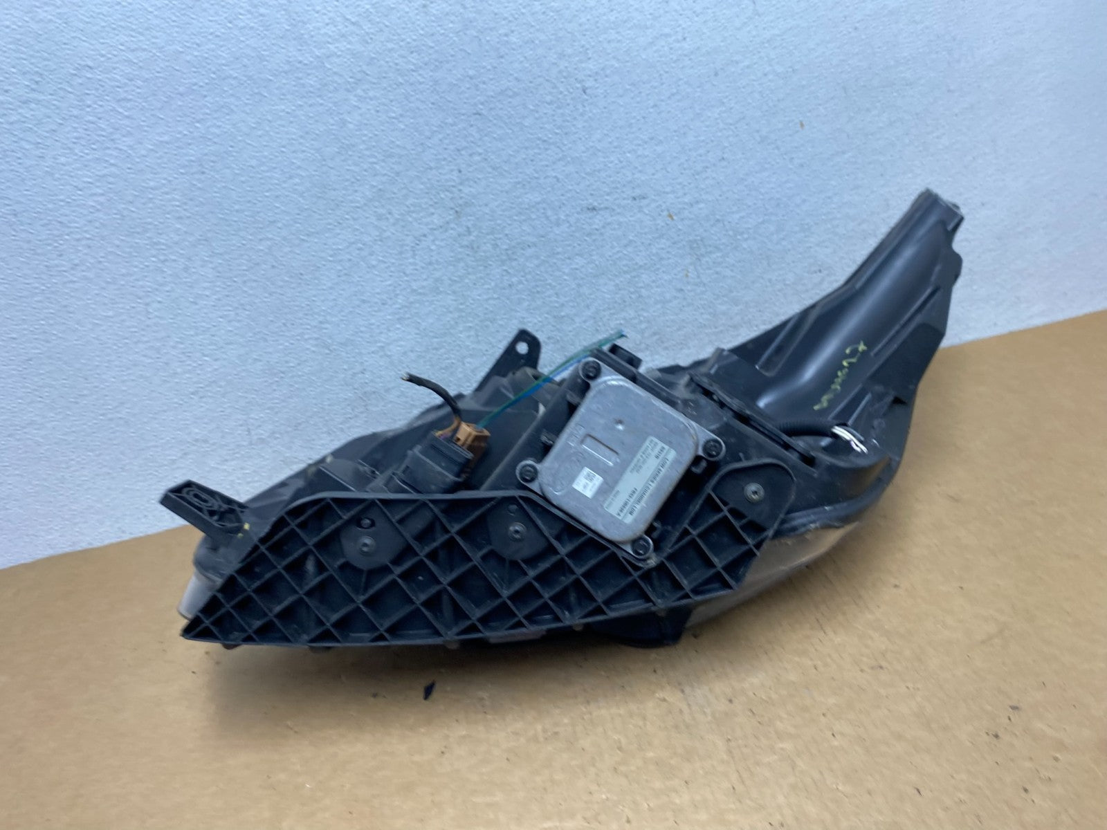 2016-2019 Ford Explorer Right Passenger Led Black Headlight W/Module AD4627 DW9