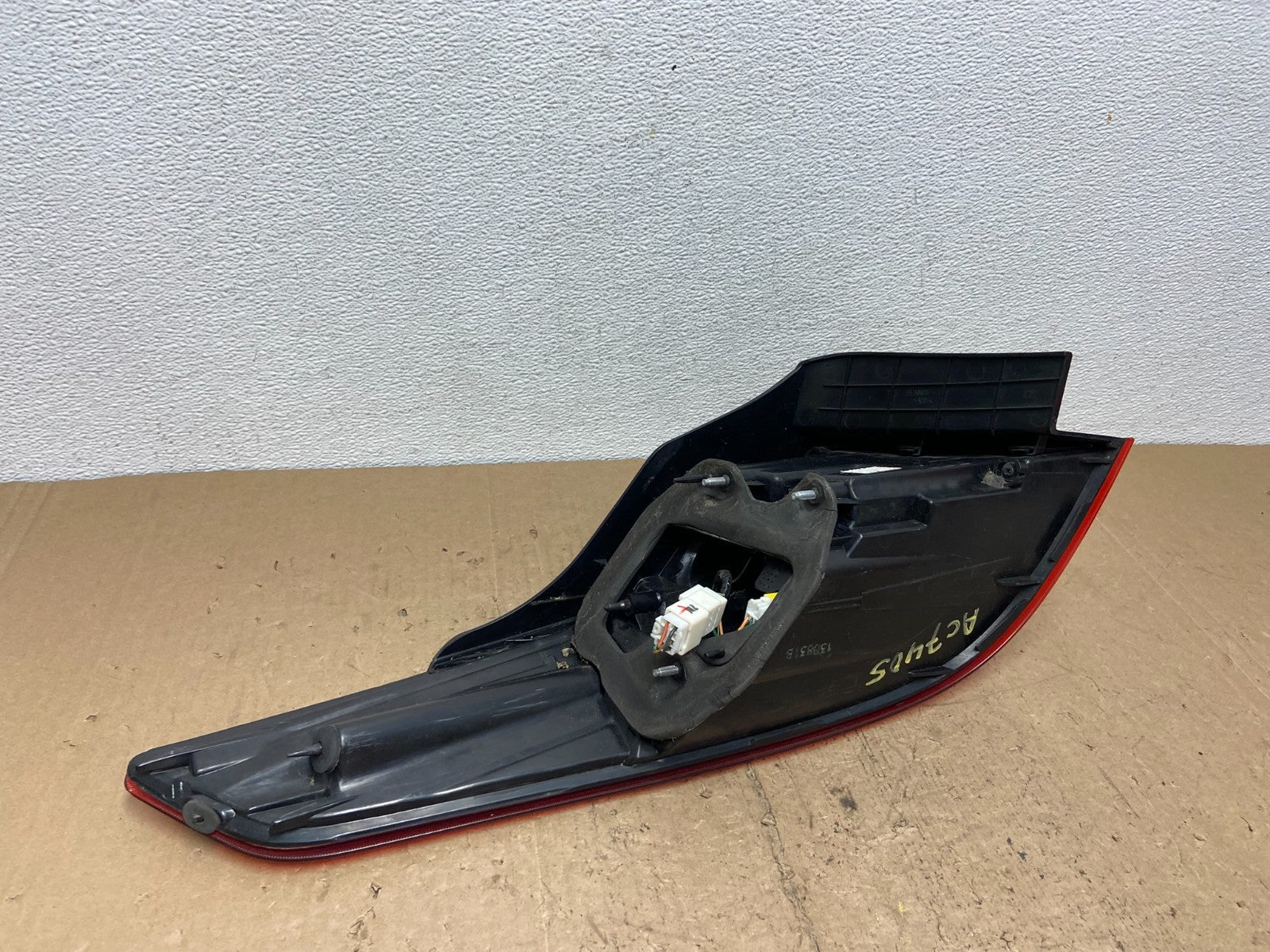 2014 to 2015 Kia Optima Right Passenger Side Tail Light AC74055