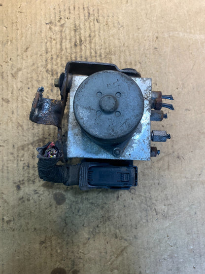 2009 2010 Ford E250 E350 Econoline Anti-Lock ABS Antilock Brake Pump Z2437 DG5