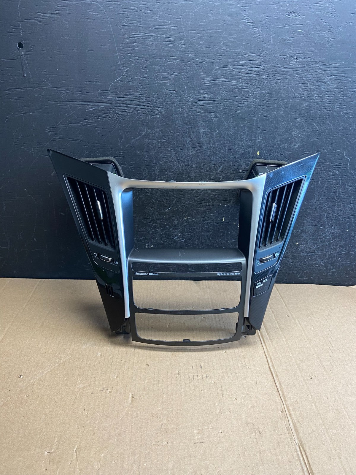 2011 - 2014 Hyundai Sonata Center Radio Climate Control Air Vent Bezel AE4396 DG0