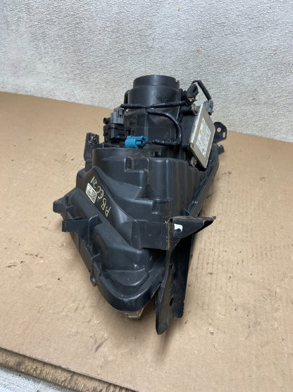 2011 to 2013 Honda Odyssey Front Right Passenger Headlight XENON Oem AB6021 DW12