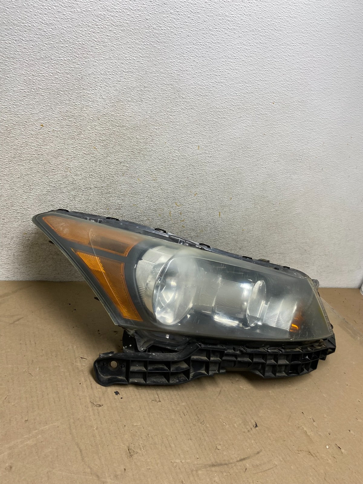 2008 to 2012 Honda Accord Sedan Right Passenger RH Headlight AH6797 DW1