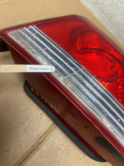 2002 - 2005 Hyundai Sonata Right Passenger RH Side Tail Light OEM AA1257 DW4