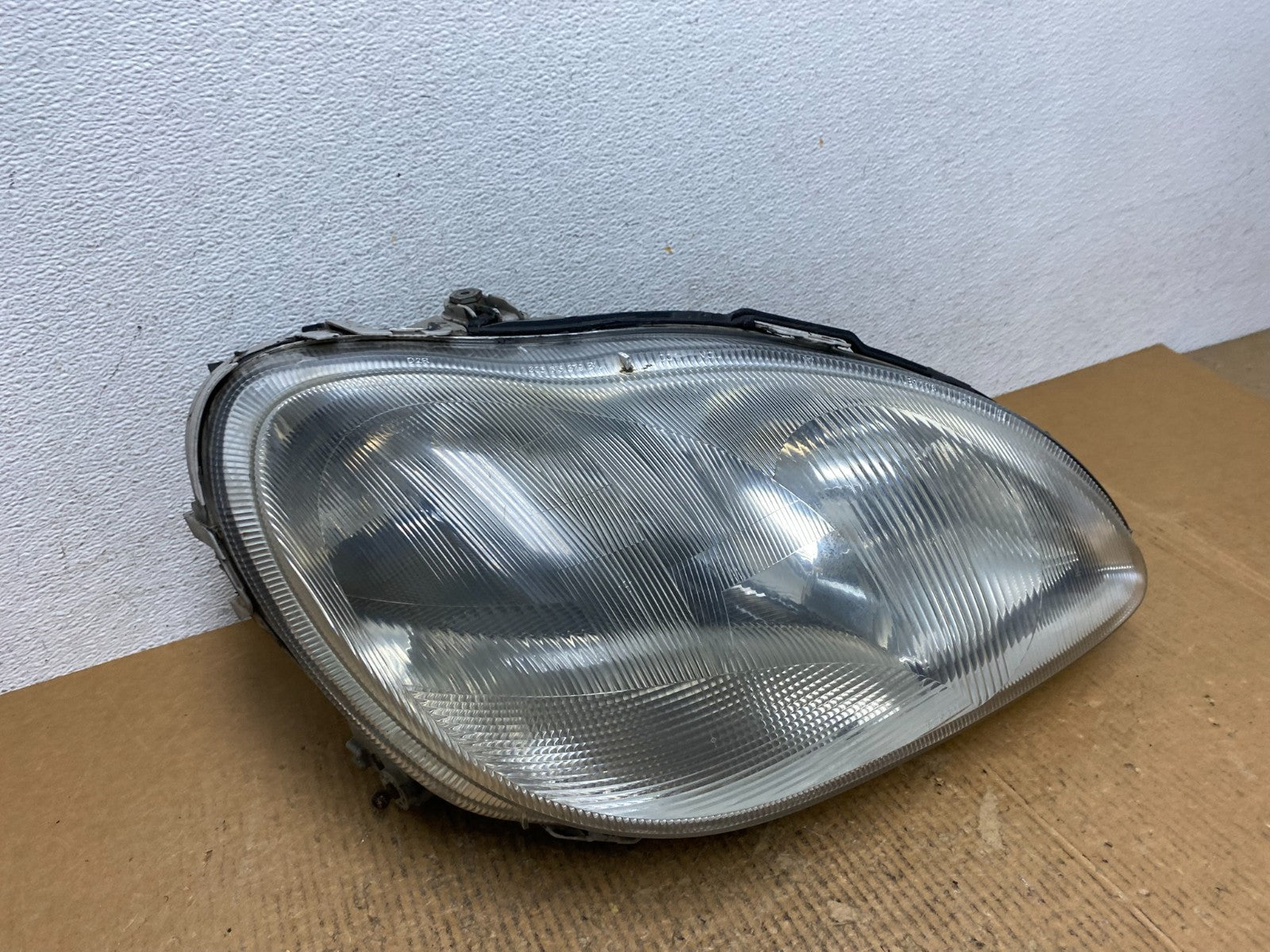 Xenon HID 2000 to 2002 Mercedes S-Class Right Passenger Headlight AE1677 DW2