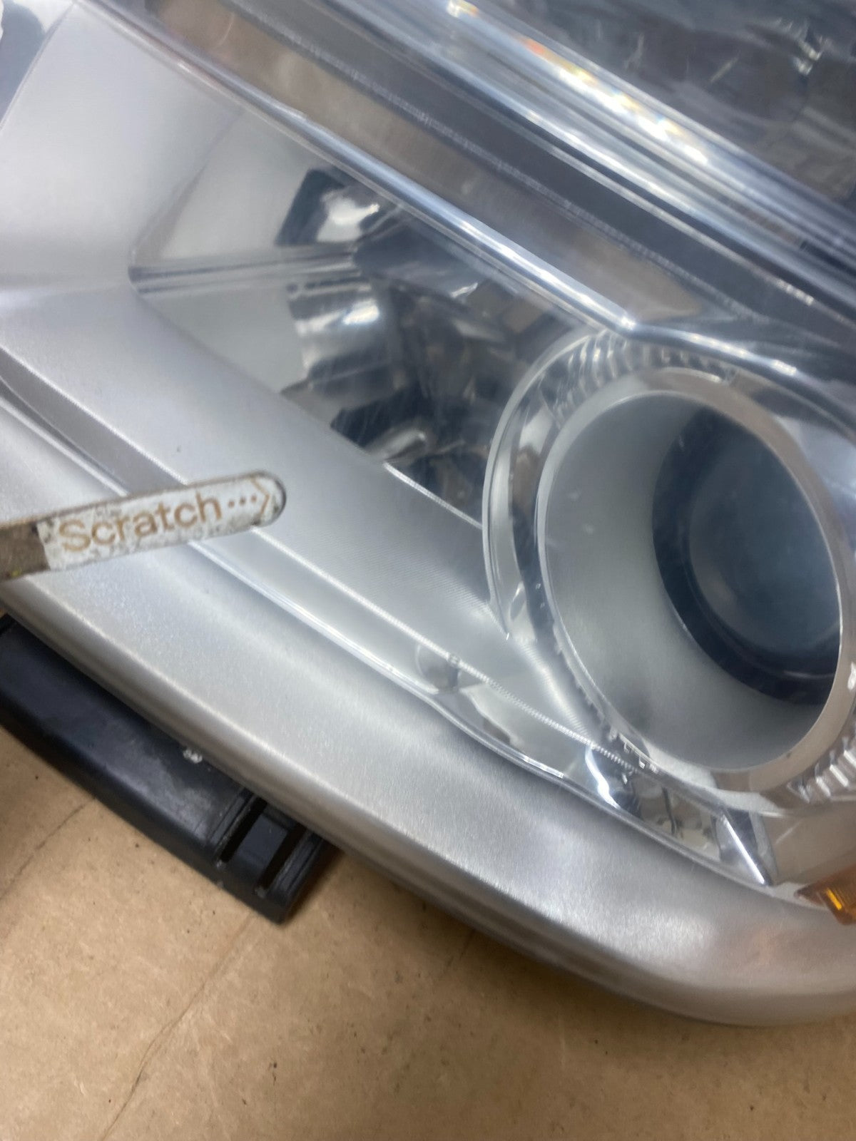 2010 to 2015 GMC Terrain Halogen Left+Right Side Headlights X4747 DW5