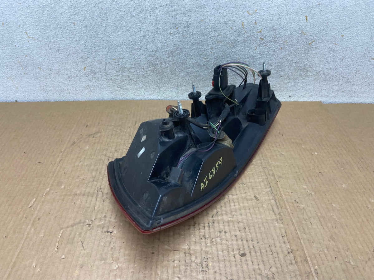 2001-2006 Chrysler Sebring Convertible Left Driver LH Tail Light AI6859 LK5