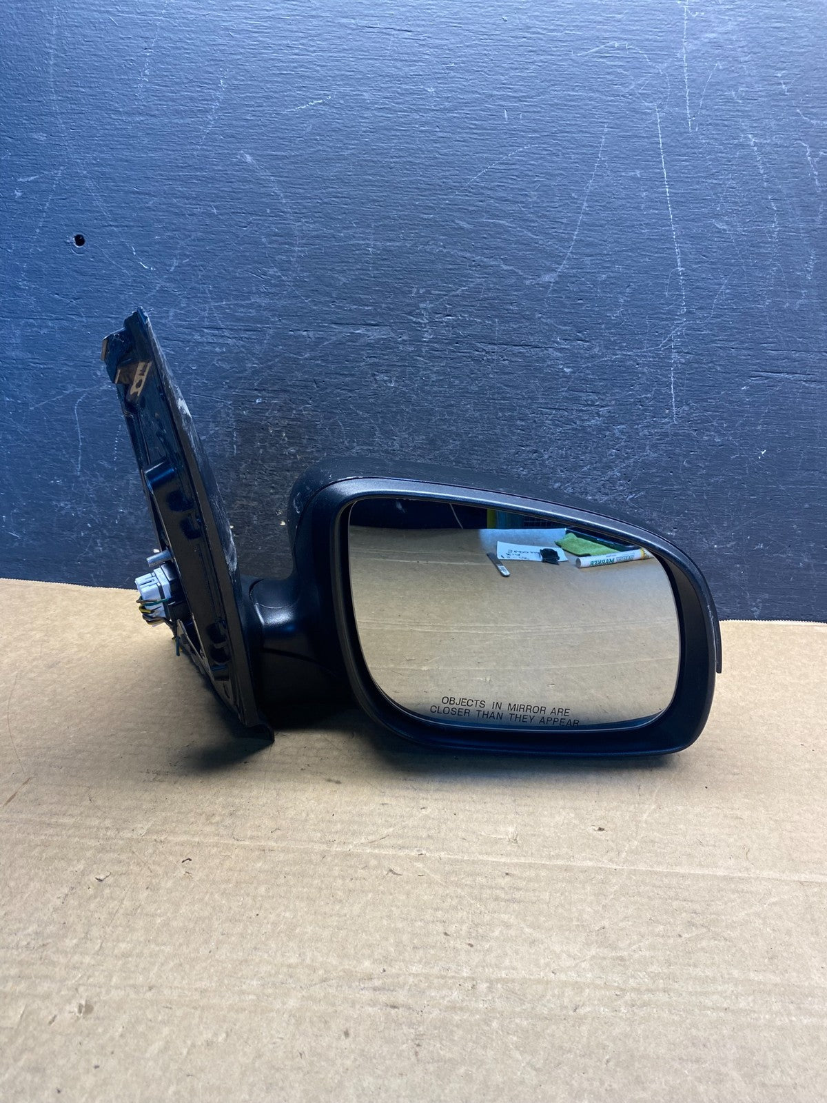 2015 to 2021 Kia Sedona Right Passenger RH Side Door Mirror AF7639 DG8