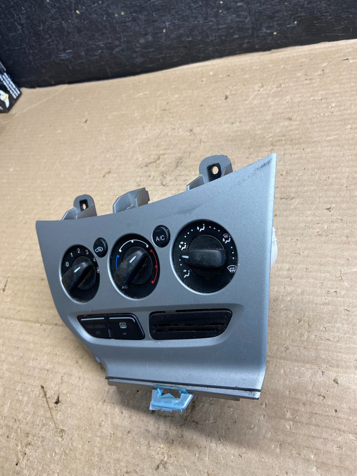 2013 2014 Ford Focus Ac Heater Climate Control Temperature AH3742 DG2