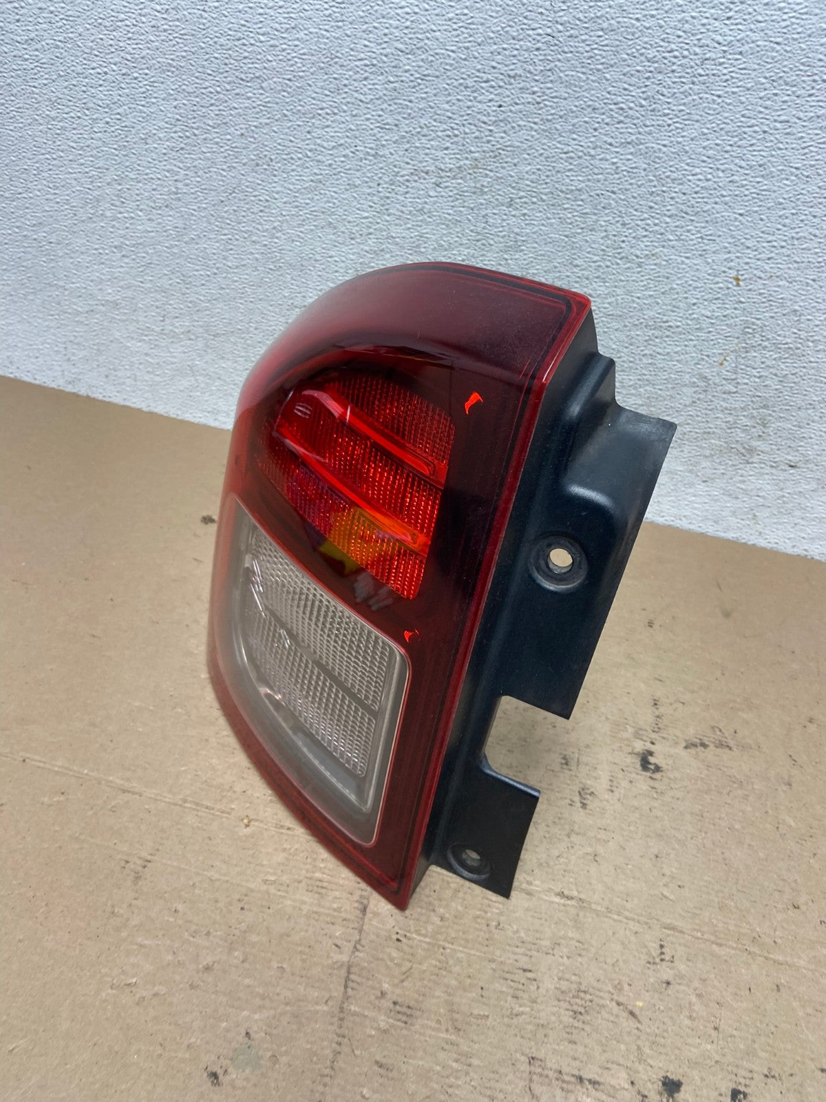2014 - 2017 Jeep Compass Left Driver LH Side Tail Light AF4796 LK1