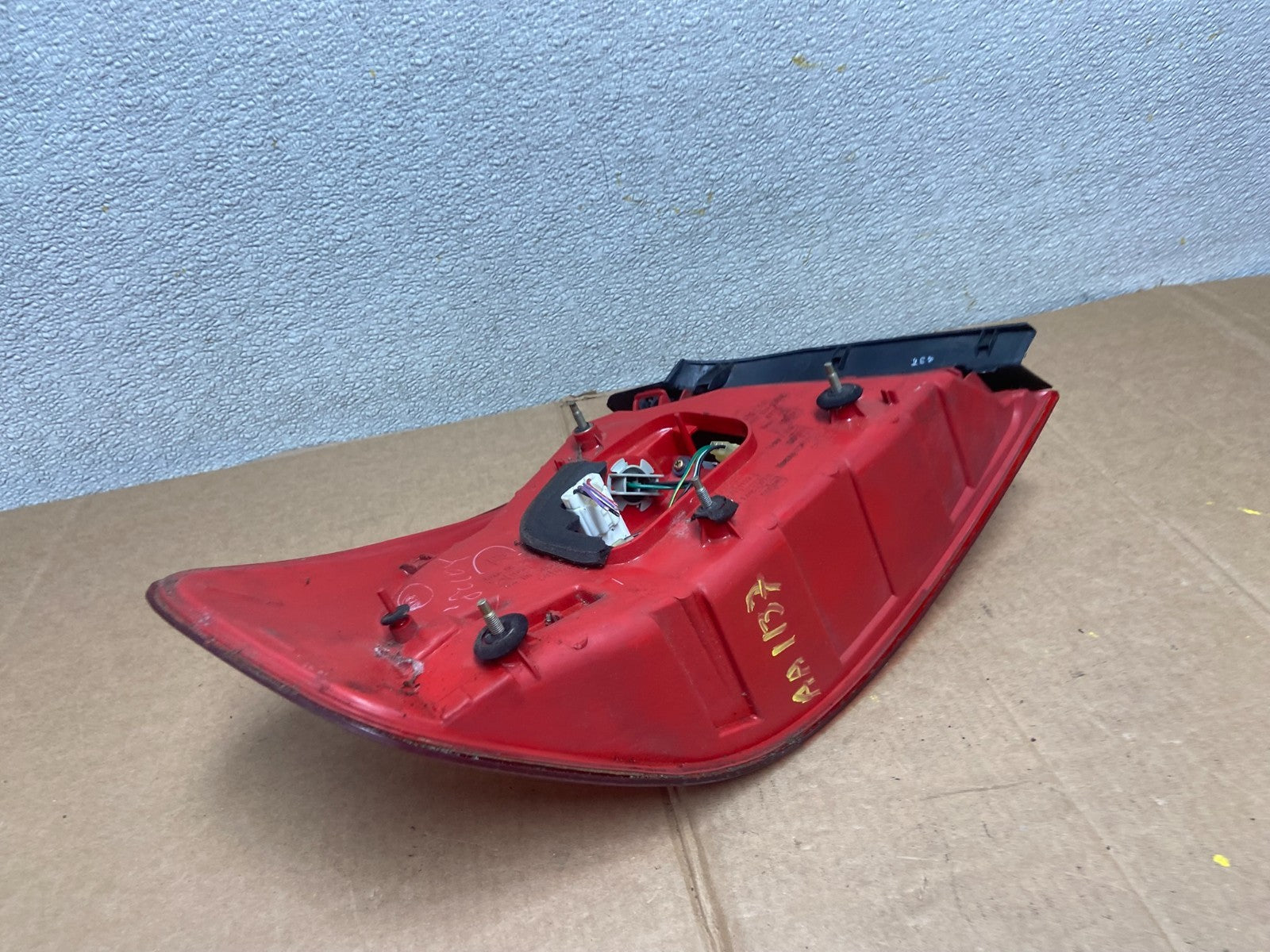 2003 to 2004 Infiniti G35 Right Passenger Rh Side Tail Light Oem AA1137 DW5