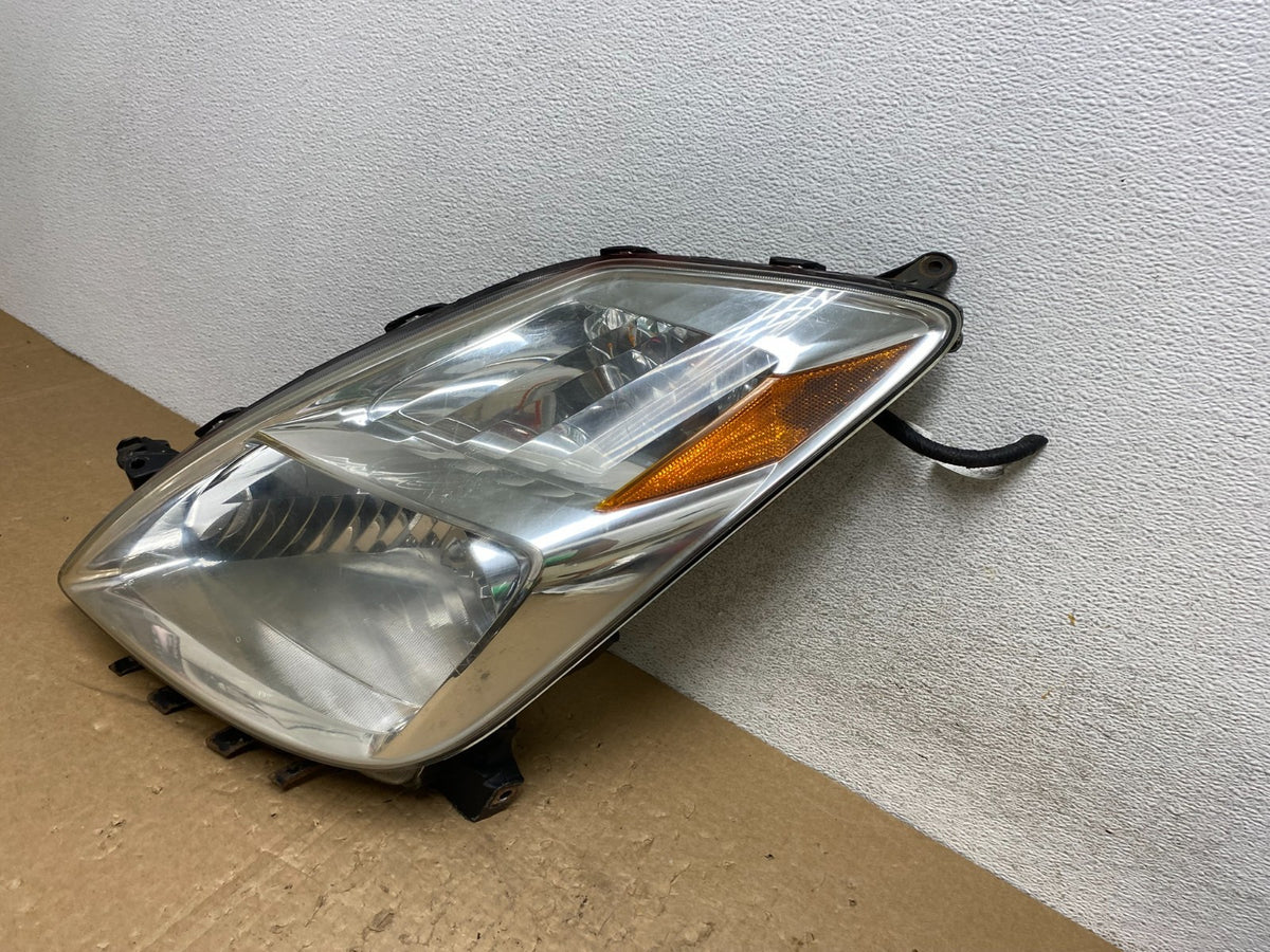 2004 - 2005 Toyota Prius Left Driver Lh Xenon HID Headlight AG1360 DW1