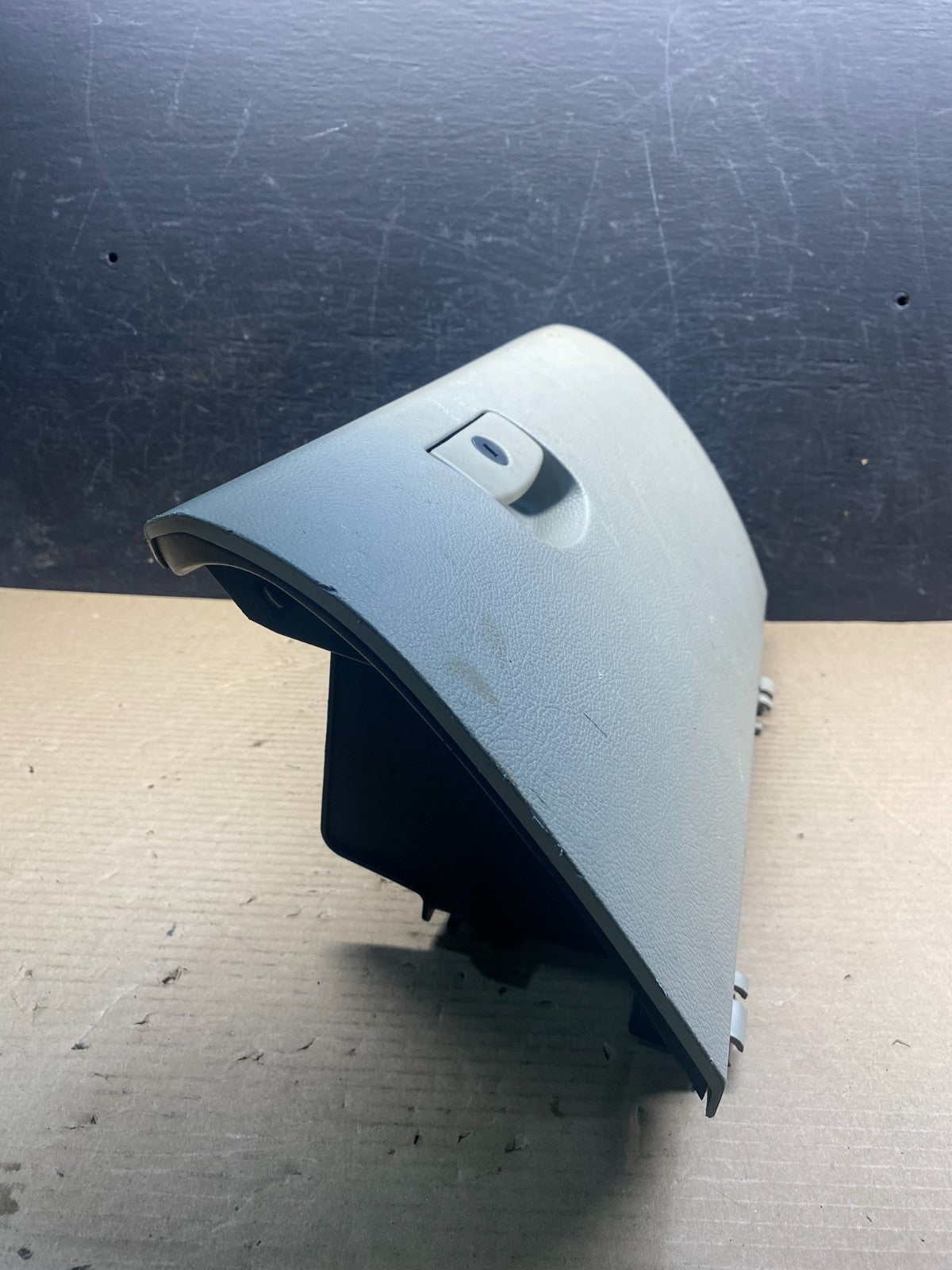 2010 - 2014 Subaru Outback Right Passenger Side Glove Box AH9720 DG5