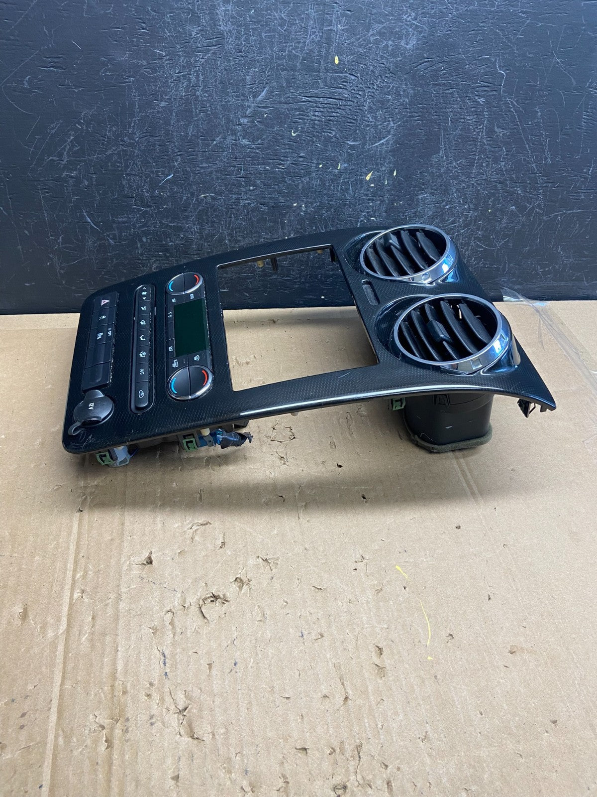 2008-2009 Ford Taurus X Center Console Climate Radio Control Panel AD2225 DG1