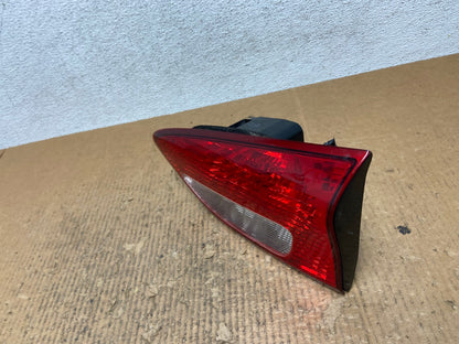 2006 2007 Subaru Tribeca B9 Right Passenger Side Tail Light Inner AE2741 LK1