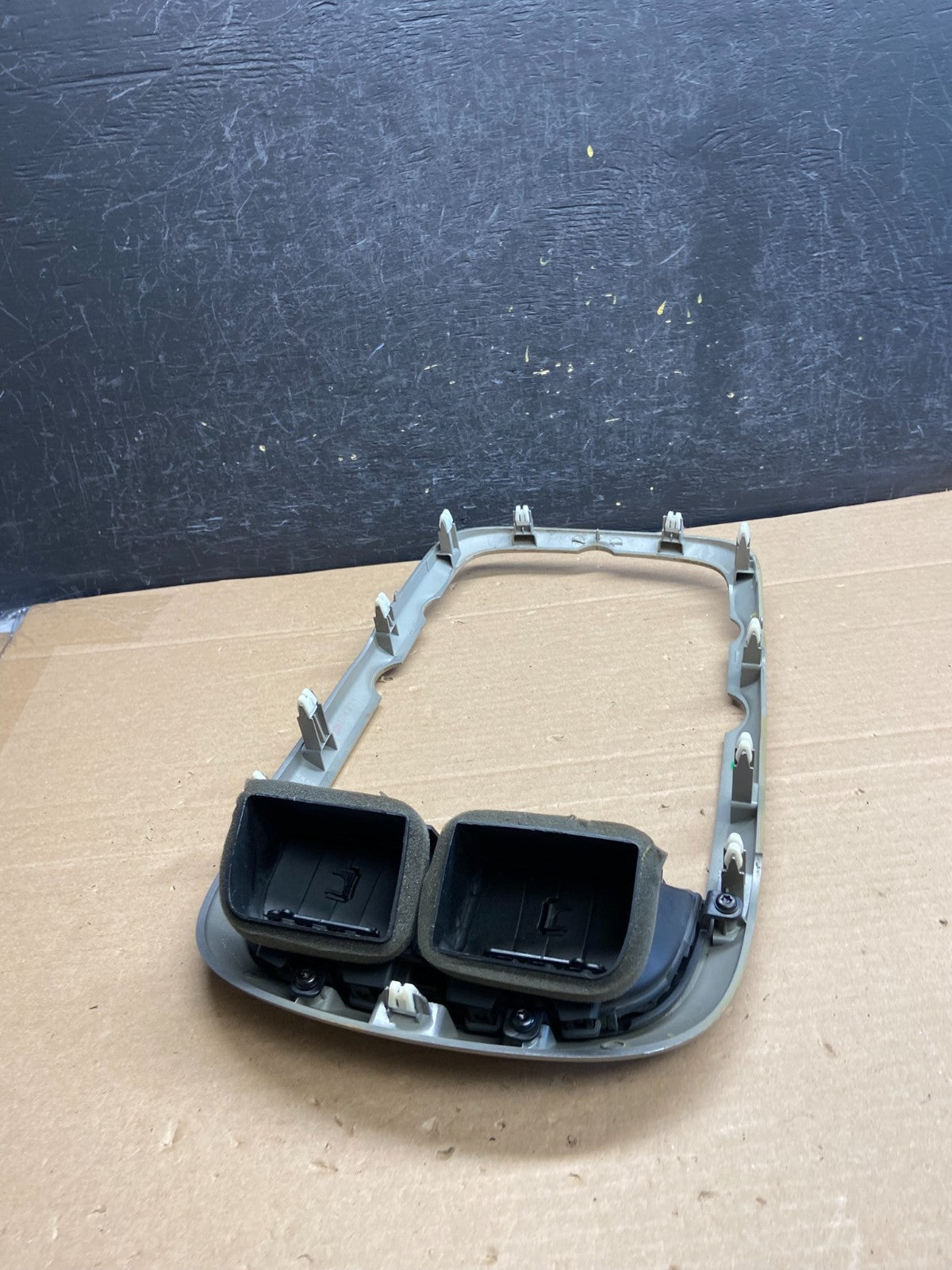 2013-2016 Chevrolet Malibu Center Radio Switch Air Vent Trim Bezel AG5129 DG6