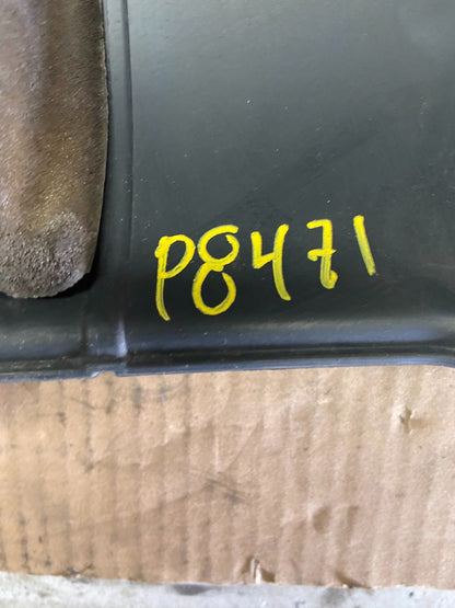 2007 to 2014 Volvo XC90 OEM 3.2L Upper Top Engine Motor Dust Cover Oem p8471 DG9