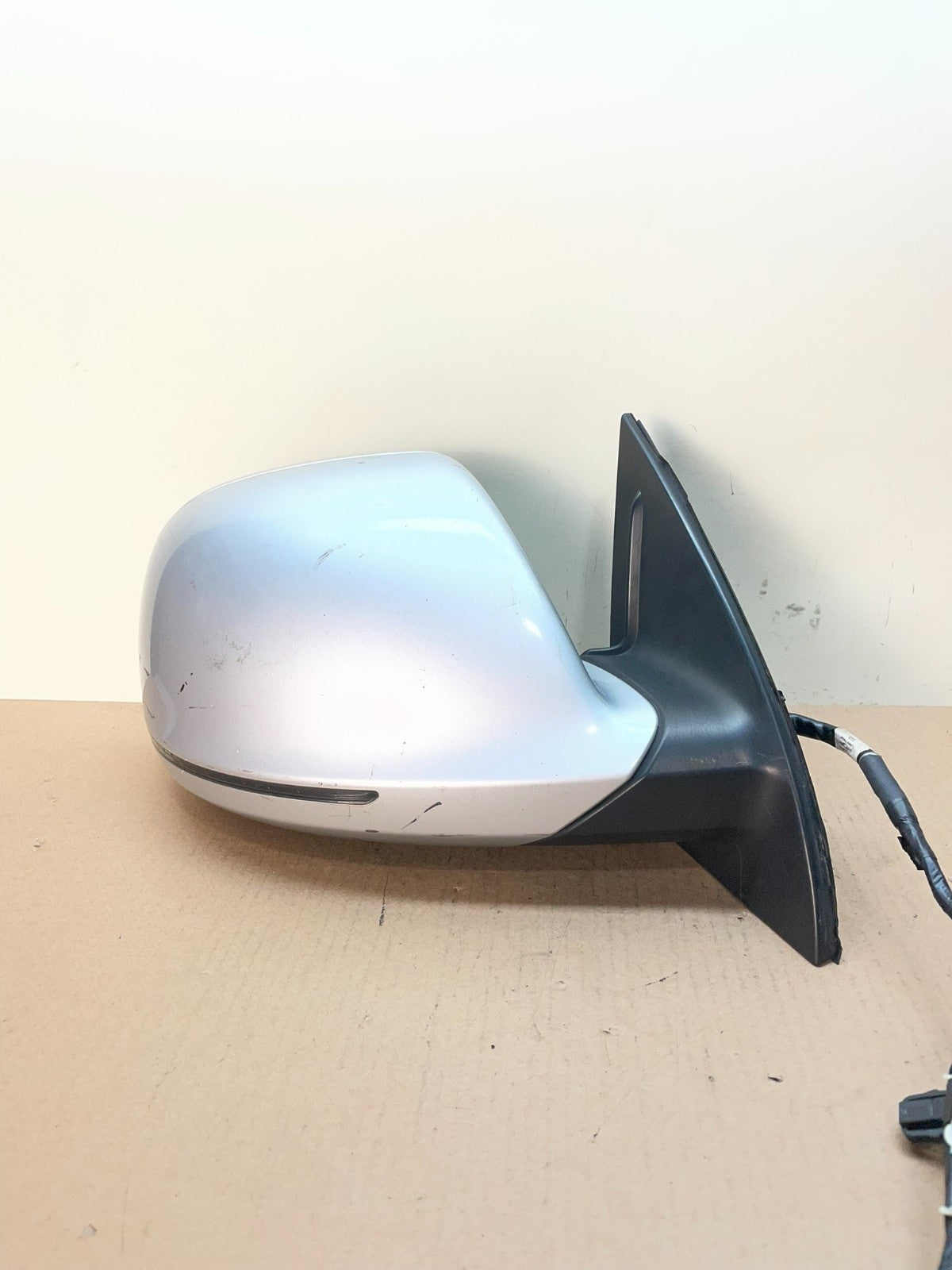 2007 to 2009 Audi Q7 Right Passenger Side Door View Power Mirror AI4174 DG0