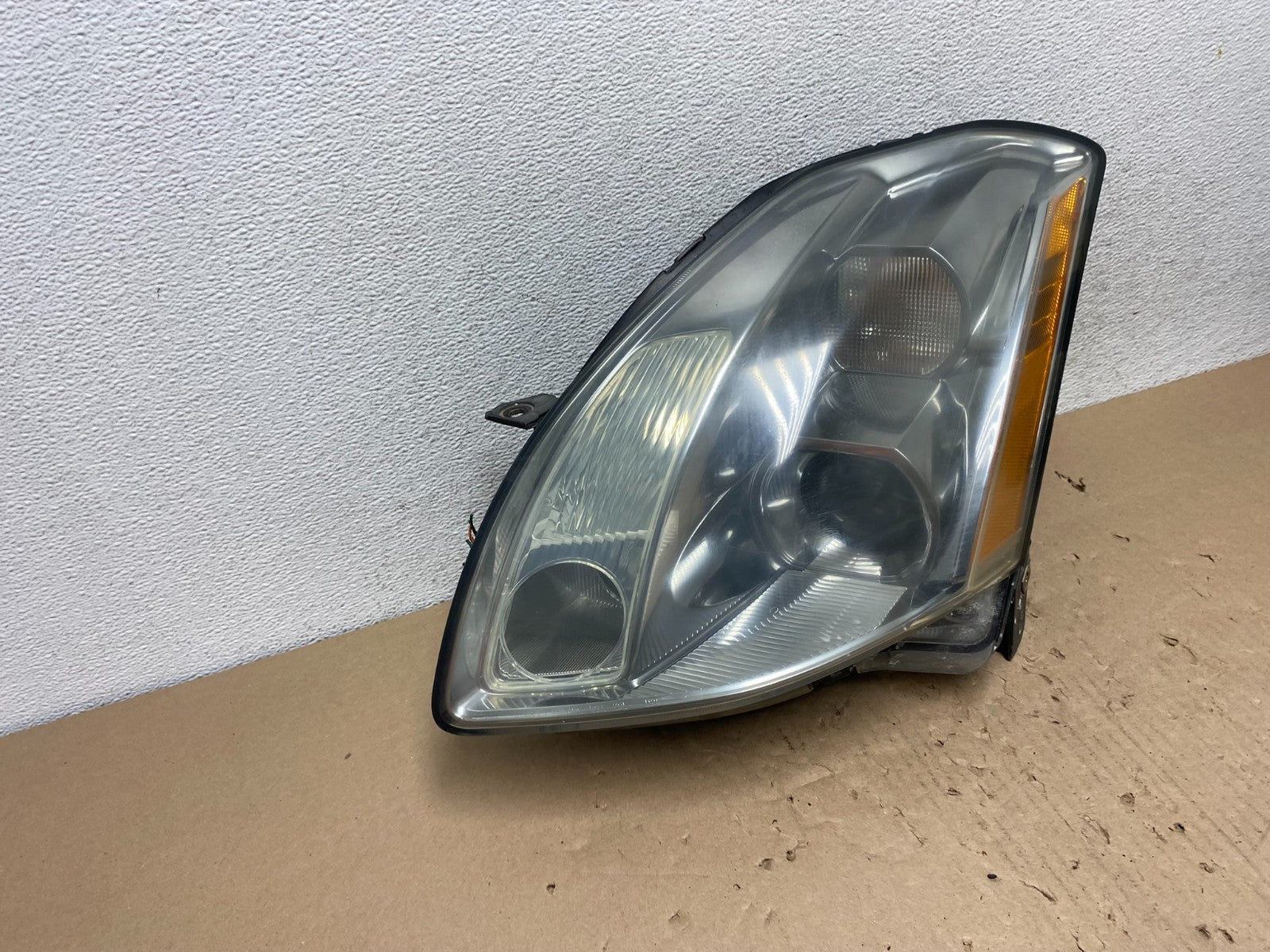 2004 to 2006 Nissan Maxima Left Driver Side Headlight Hid Xenon AG6777 DW2