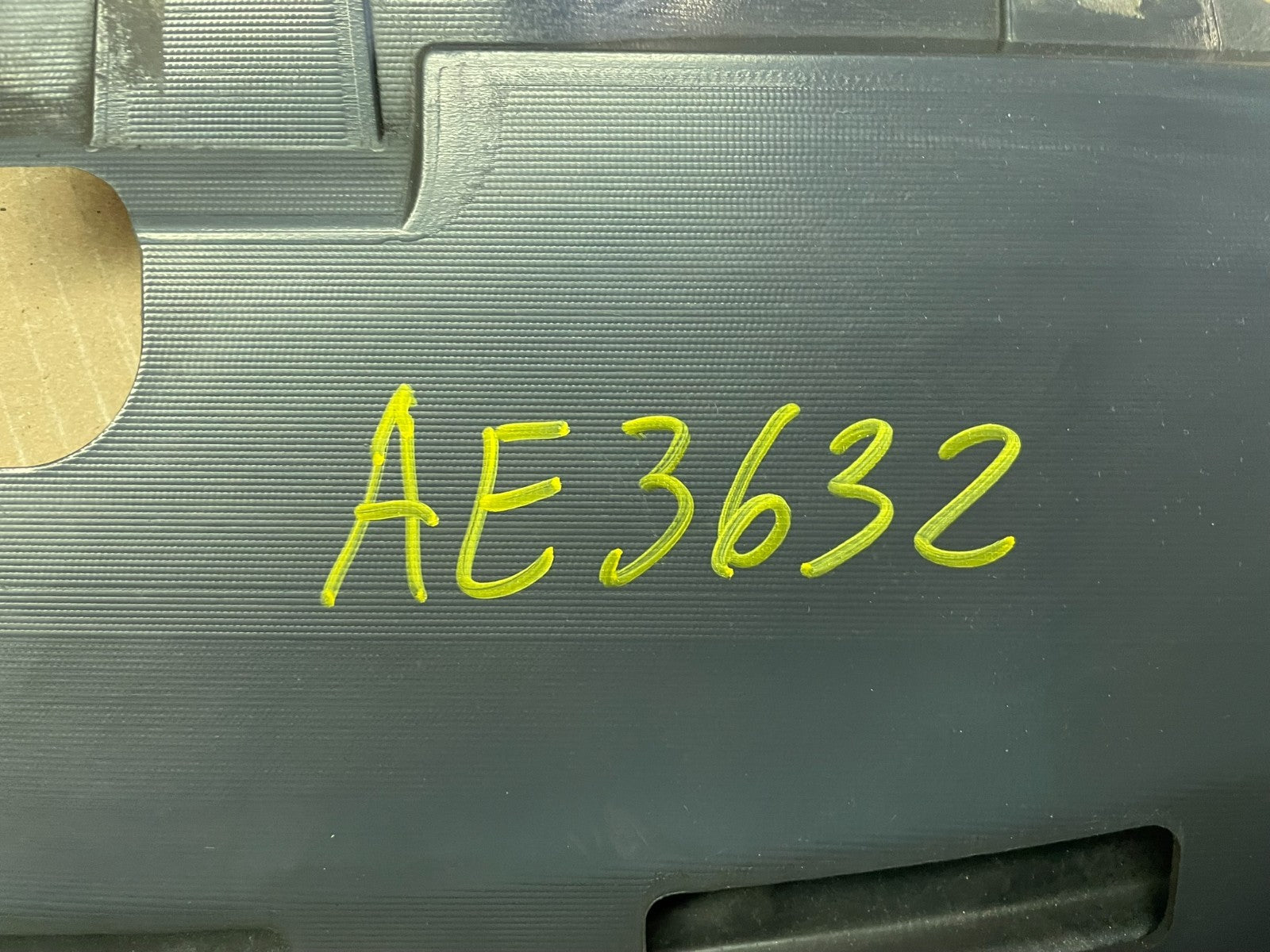 2013 to 2019 Nissan NV200 Front Upper Grill Grille AE3632 DG6