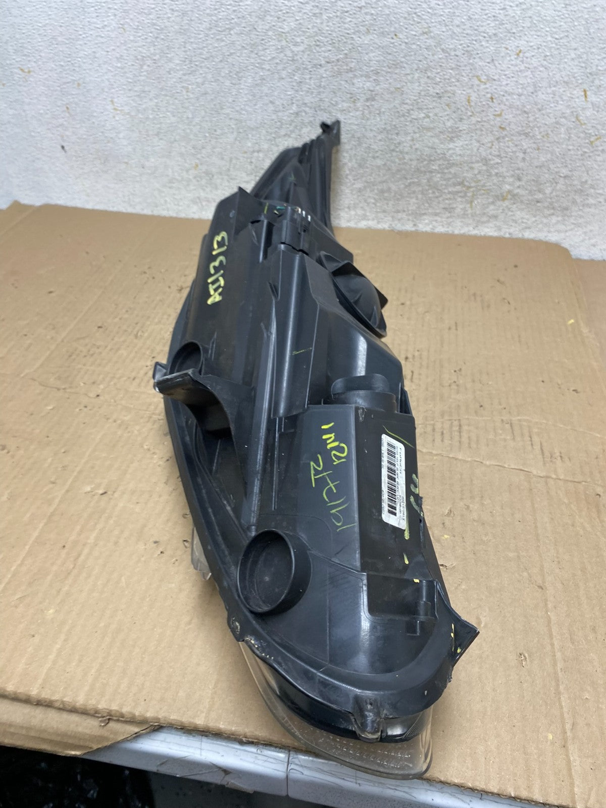 2014 to 2019 Ford Fiesta Left Driver LH Halogen Headlight AI1313 DW8