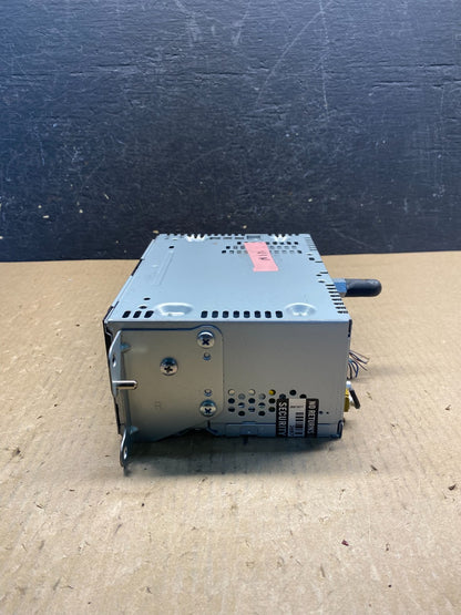 2013 to 2014 Ford Edge AM/FM Radio Reciever AG1906 DG1