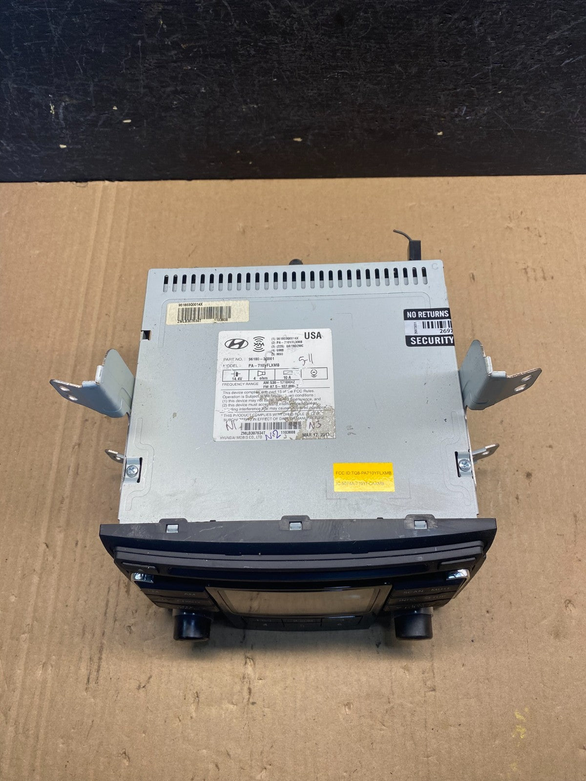 2011 to 2012 Hyundai Sonata Am Fm Cd Player Radio Receiver AE6376 DW3