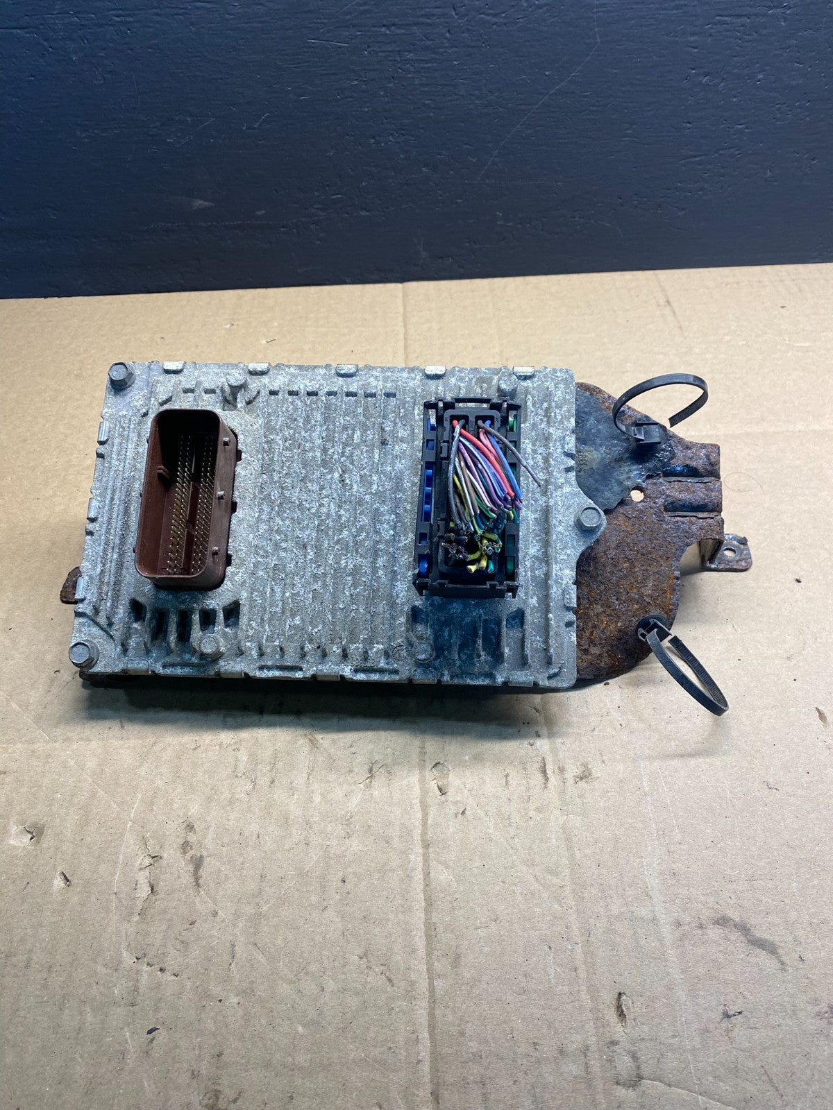 2012 Dodge Grand Caravan Town & Country ECM ECU Engine Computer OEM AB4223 DG0