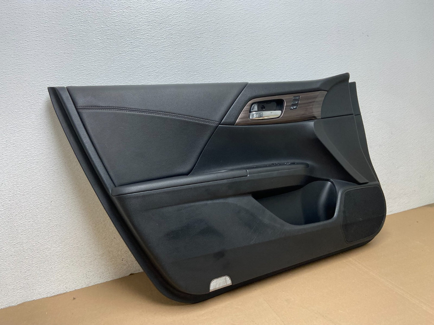 2014-2017 Honda Accord Front Left Driver LH Side Door Panel AG4506 DG2