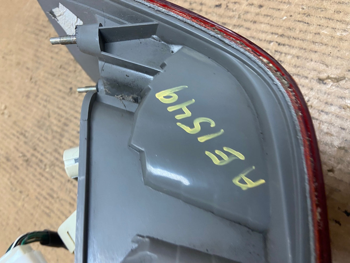 2000 to 2001 Toyota Camry Tail Light Left Driver Lh Side AE1549 LK7