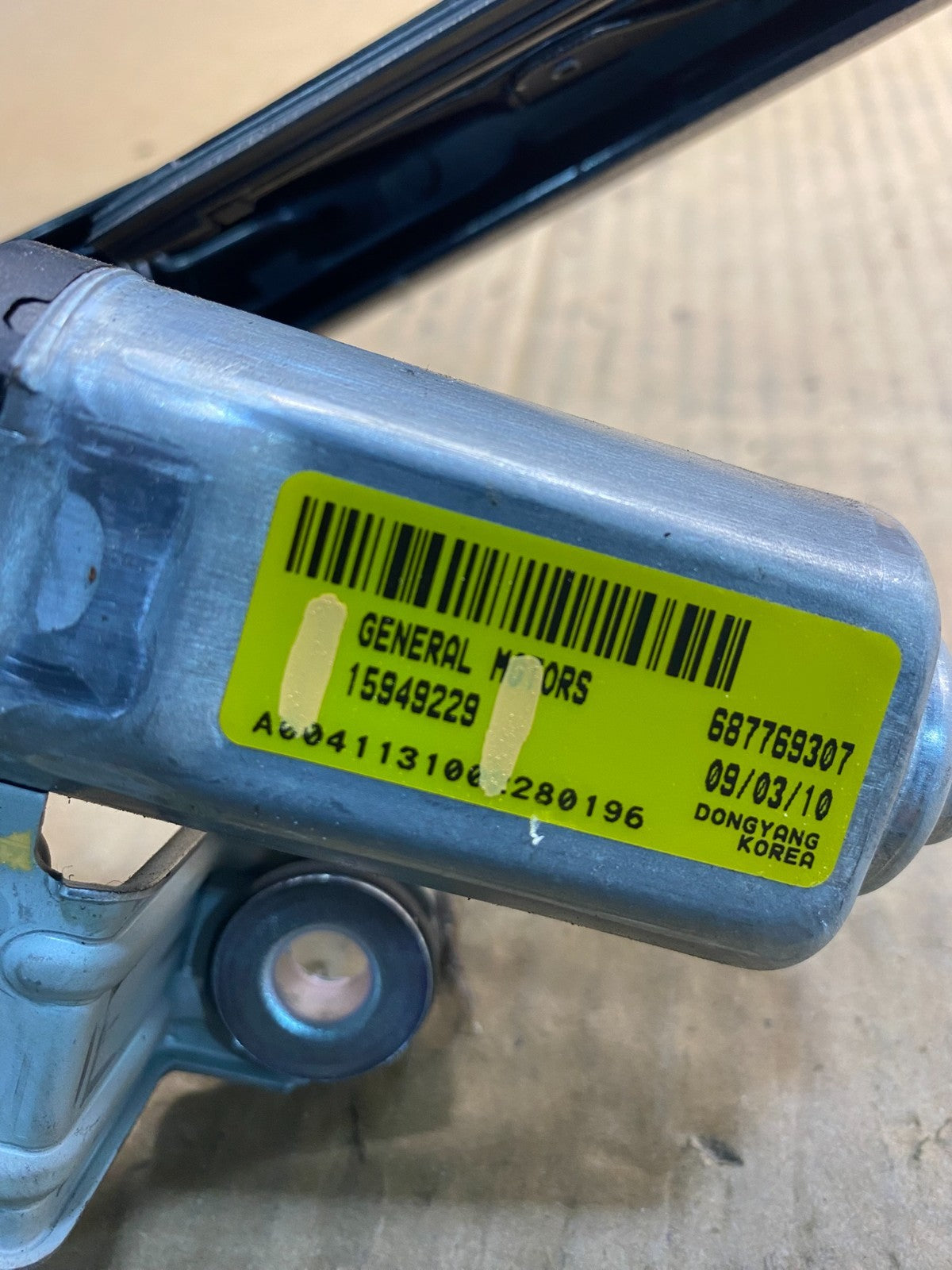 2010 to 2016 Cadillac SRX Rear Windshield Washer Wiper Motor AA7708 DG6