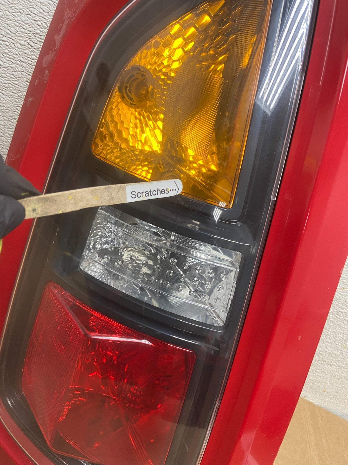 2010 to 2011 Kia Soul Left Driver LH Side Tail Light Oem AA1073 DW3