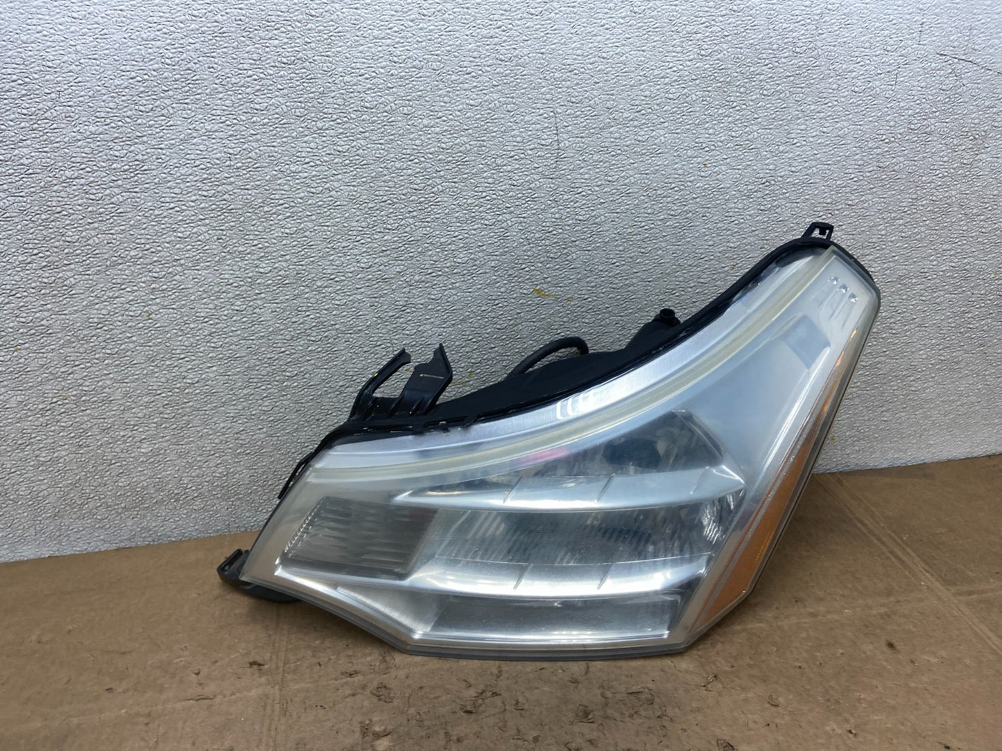 2008 2009 2010 2011 Ford Focus Left Driver Lh Headlight Halogen Y8200 DW0