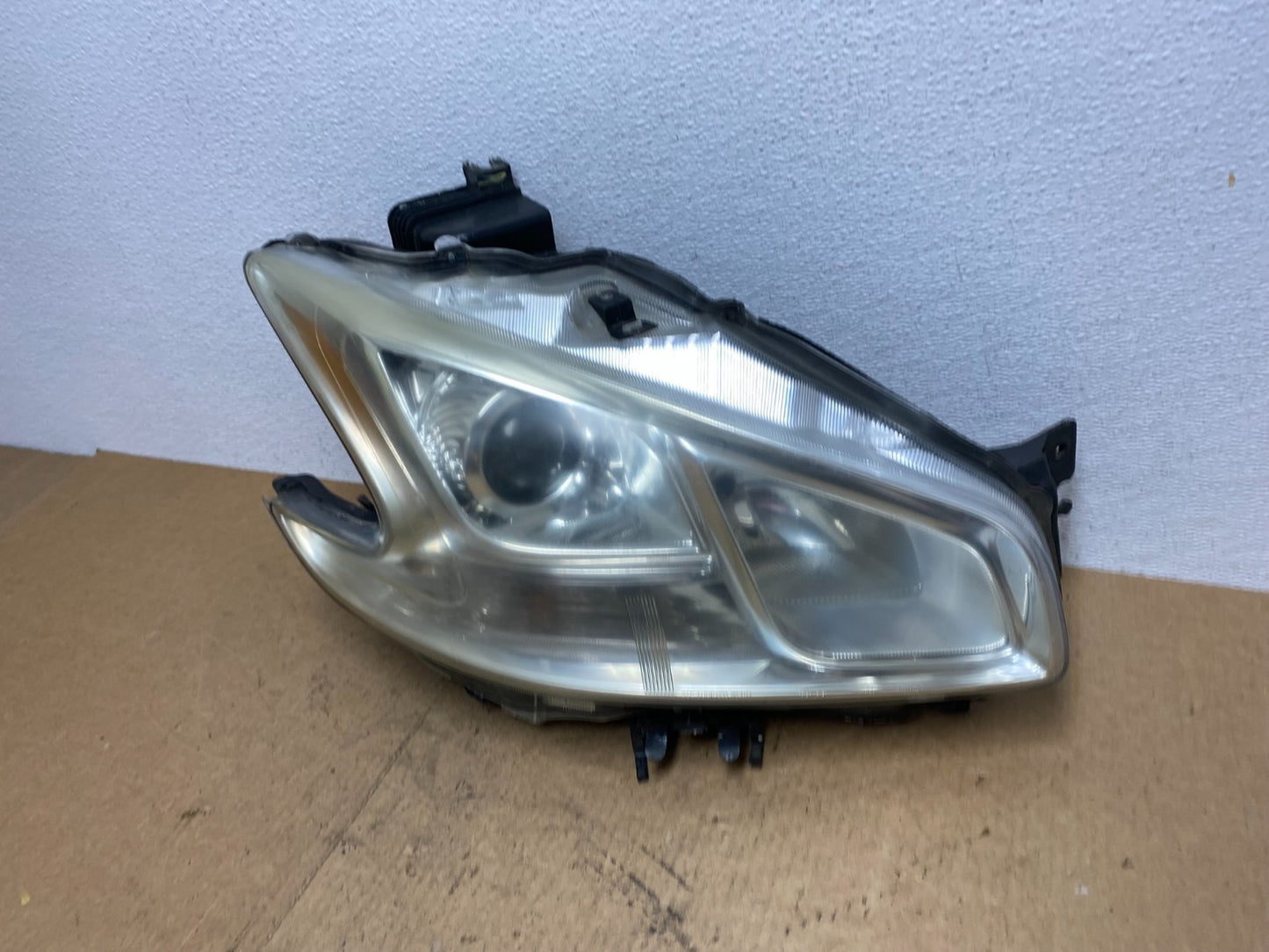 Halogen 2009-2014 Nissan Maxima Right Passenger Headlight AC3292 DW1