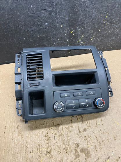2012-2021 Nissan NV2500 NV3500 Radio Bezel Center Trim Climate Control T8580 DG0